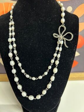Beautiful 925 Thailand real pearl and sterling marcasite bow necklace